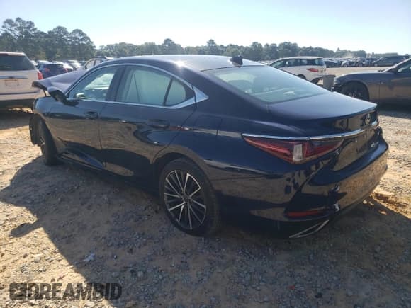 ✅ 2022 Lexus ES 350 • VIN: 58ADZ1B1XNU116930 • Lot: 85838005. Listed on Copart with 51,439 mi. Free auction sales archive from the USA and detailed vehicle history report at DreamBid. Image 2.