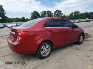 ✅ 2015 Chevrolet Sonic LT • VIN: 1G1JC5SH1F4135820 • Лот: 61837514. Размещён на Copart с пробегом 118 140 миль миль. Получите бесплатный доступ к архиву аукционных продаж из США и посмотрите подробный отчёт об истории автомобиля на DreamBid. Изображение 3.