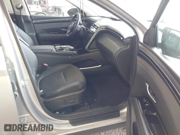 ✅ 2023 Hyundai Tucson Limited • VIN: 5NMJE3AE8PH272310 • Lot: 43036263. Listed on IAAI with 13,459 mi. Free auction sales archive from the USA and detailed vehicle history report at DreamBid. Image 5.