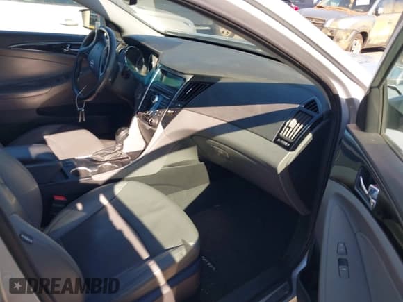 ✅ 2011 Hyundai Sonata Limited • VIN: 5NPEC4AC7BH011645 • Лот: 43429986. Опубликован ранее на IAAI с пробегом 91 886 миль. Бесплатный доступ к архиву аукционных продаж из США и подробный отчёт об истории автомобиля на DreamBid. Изображение 8.