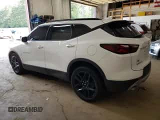 ✅ 2022 Chevrolet Blazer LT • VIN: 3GNKBHR42NS228662 • Lot: 63451004. Wystawiony na Copart z przebiegiem 35 983 mil mil. Skorzystaj z bezpłatnego archiwum sprzedaży aukcyjnych z USA i zobacz szczegółowy raport historii pojazdu na DreamBid. Zdjęcie 2.