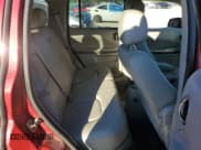 ✅ 2010 Chevrolet HHR 2LT • VIN: 3GNBACDVXAS643812 • Lot: 90984355. Wystawiony na Copart z przebiegiem 193 632 mil. Bezpłatny archiwum sprzedaży aukcyjnych z USA i szczegółowy raport historii pojazdu na DreamBid. Zdjęcie 11.