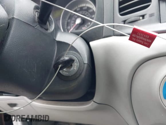 ✅ 2008 Hyundai Accent GLS • VIN: KMHCN46C58U183337 • Лот: 42368372. Опубликован ранее на IAAI с пробегом 179 084 миль. Бесплатный доступ к архиву аукционных продаж из США и подробный отчёт об истории автомобиля на DreamBid. Изображение 11.