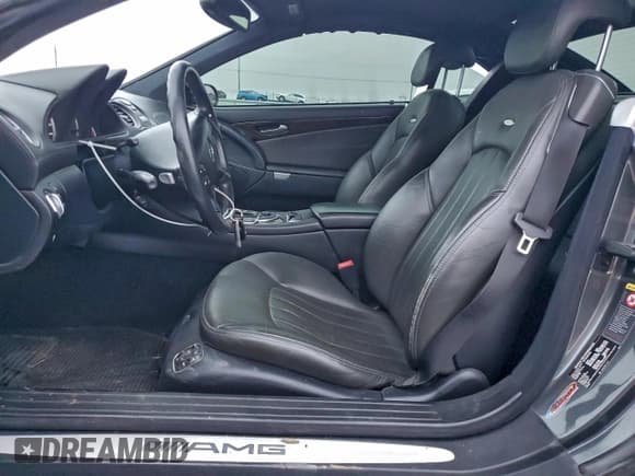 ✅ 2004 Mercedes-Benz SL 55/63 AMG • VIN: WDBSK74F24F065394 • Лот: 94816755. Опубликован ранее на Copart с пробегом Не указан. Бесплатный доступ к архиву аукционных продаж из США и подробный отчёт об истории автомобиля на DreamBid. Изображение 7.