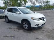 ✅ 2015 Nissan Rogue SL • VIN: 5N1AT2MV6FC771465 • Lot: 41599412. Listed on IAAI with 117,193 mi. Free auction sales archive from the USA and detailed vehicle history report at DreamBid. Image 1.