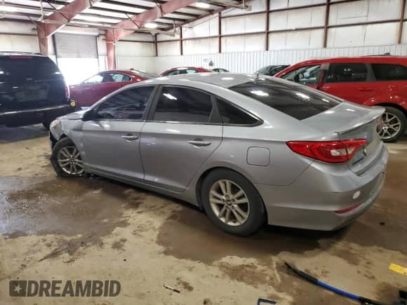 2015 Hyundai Sonata SE с VIN 5NPE24AF4FH230419, выставлен на аукционе Copart как лот 60960795 с пробегом 152 979 миль миль и Списание • Salvage title. История ставок и продаж доступна на DreamBid. Изображение 2.