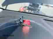 2018 Chevrolet Malibu LT z VIN 1G1ZD5ST8JF137789, wystawiony jako IAAI lot #41968346 z przebiegiem 120 638 mil mil oraz . Historia ofert i sprzedaży dostępna na DreamBid. Obrazek 11.