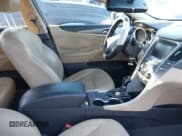 ✅ 2012 Hyundai Sonata Hybrid • VIN: KMHEC4A48CA047308 • Lot: 41702891. Listed on IAAI with 136,400 mi. Free auction sales archive from the USA and detailed vehicle history report at DreamBid. Image 5.