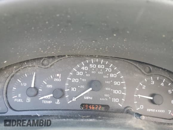 ✅ 2005 Chevrolet Cavalier • VIN: 1G1JC12F157135692 • Lot: 52990345. Listed on Copart with 194,622 mi. Free auction sales archive from the USA and detailed vehicle history report at DreamBid. Image 9.