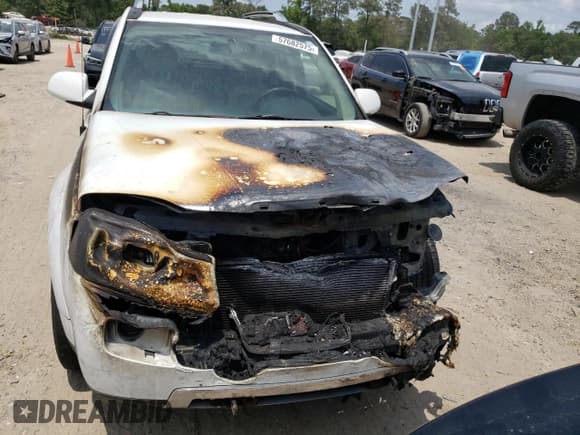 ✅ 2007 Saturn VUE V6 • VIN: 5GZCZ53457S806931 • Lot: 57682575. Wystawiony na Copart z przebiegiem Nie podano. Bezpłatny archiwum sprzedaży aukcyjnych z USA i szczegółowy raport historii pojazdu na DreamBid. Zdjęcie 5.