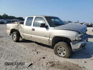 ✅ 1999 Chevrolet Silverado 1500 LT • VIN: 1GCEK19TXXE138306 • Lot: 69669864. Wystawiony na Copart z przebiegiem Nie podano mil. Skorzystaj z bezpłatnego archiwum sprzedaży aukcyjnych z USA i zobacz szczegółowy raport historii pojazdu na DreamBid. Zdjęcie 4.