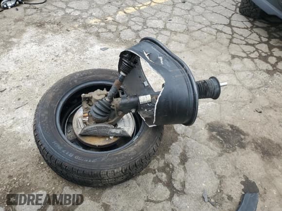 ✅ 2016 FIAT 500X Easy • VIN: ZFBCFYBT5GP347846 • Lot: 57870085. Listed on Copart with 81,899 mi. Free auction sales archive from the USA and detailed vehicle history report at DreamBid. Image 13.