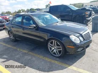 ✅ 2008 Mercedes-Benz E 350 Luxury • VIN: WDBUF56XX8B194827 • Lot: 43754714. Wystawiony na IAAI z przebiegiem 135 755 mil. Bezpłatny archiwum sprzedaży aukcyjnych z USA i szczegółowy raport historii pojazdu na DreamBid. Zdjęcie 1.