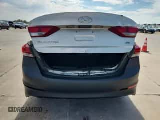 2018 Hyundai Elantra SE с VIN KMHD74LF2JU591314, выставлен на аукционе Copart как лот 87091835 с пробегом 135 101 миль миль и Чистый • Clean title. История ставок и продаж доступна на DreamBid. Изображение 6.