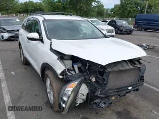 ✅ 2017 Kia Sorento LX • VIN: 5XYPGDA50HG221552 • Lot: 43009513. Wystawiony na IAAI z przebiegiem 75 358 mil. Bezpłatny archiwum sprzedaży aukcyjnych z USA i szczegółowy raport historii pojazdu na DreamBid. Zdjęcie 1.