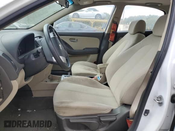 2008 Hyundai Elantra GLS z VIN KMHDU46D68U462327, wystawiony jako Copart lot #72730064 z przebiegiem 123 852 mil mil oraz Szkoda całkowita • Salvage title. Historia ofert i sprzedaży dostępna na DreamBid. Obrazek 7.