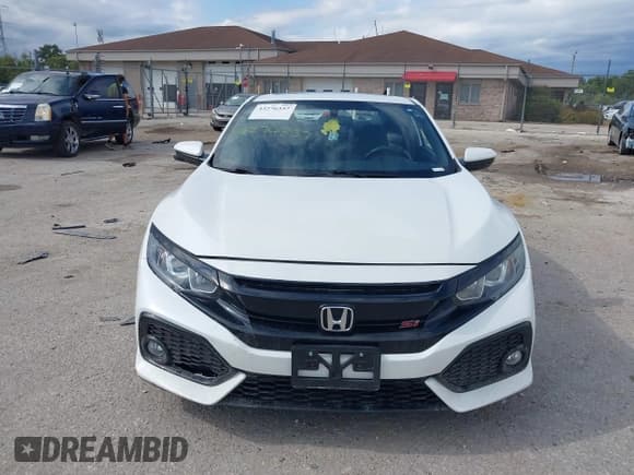 ✅ 2018 Honda Civic Si • VIN: 2HGFC3A52JH751063 • Lot: 43276337. Wystawiony na IAAI z przebiegiem 86 215 mil. Bezpłatny archiwum sprzedaży aukcyjnych z USA i szczegółowy raport historii pojazdu na DreamBid. Zdjęcie 12.
