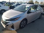 ✅ 2017 Toyota Prius Plus • VIN: JTDKARFP3H3027184 • Lot: 43595383. Listed on IAAI with 41,919 mi. Free auction sales archive from the USA and detailed vehicle history report at DreamBid. Image 2.