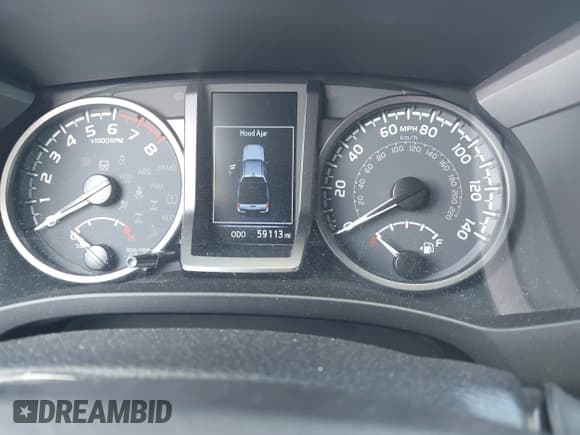 ✅ 2021 Toyota Tacoma SR5 • VIN: 5TFAZ5CN0MX112812 • Lot: 43492624. Wystawiony na IAAI z przebiegiem 59 113 mil. Bezpłatny archiwum sprzedaży aukcyjnych z USA i szczegółowy raport historii pojazdu na DreamBid. Zdjęcie 7.