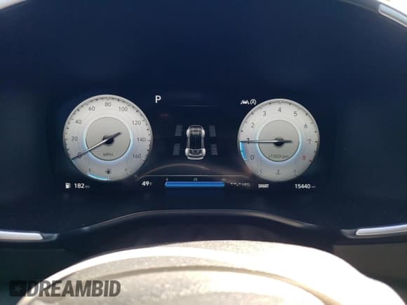 ✅ 2022 Hyundai Santa Fe Limited • VIN: 5NMS4DAL0NH465205 • Lot: 42342033. Wystawiony na Copart z przebiegiem 15 440 mil. Bezpłatny archiwum sprzedaży aukcyjnych z USA i szczegółowy raport historii pojazdu na DreamBid. Zdjęcie 9.