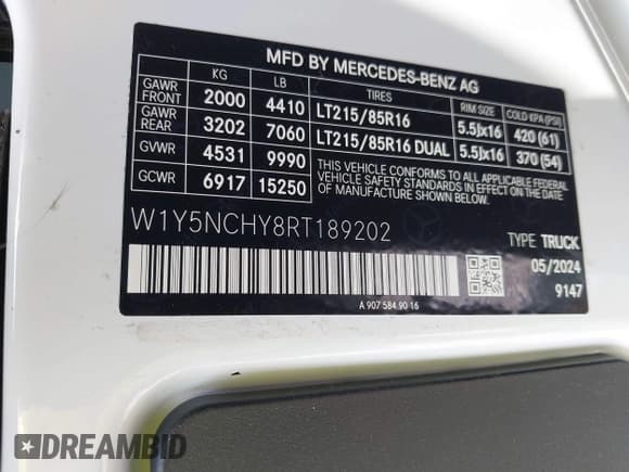 ✅ 2024 Mercedes-Benz Sprinter • VIN: W1Y5NCHY8RT189202 • Lot: 42707456. Wystawiony na IAAI z przebiegiem 5 780 mil. Bezpłatny archiwum sprzedaży aukcyjnych z USA i szczegółowy raport historii pojazdu na DreamBid. Zdjęcie 9.