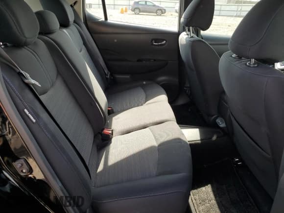 ✅ 2020 Nissan LEAF SV • VIN: 1N4AZ1CP6LC305441 • Лот: 70519795. Опубликован ранее на Copart с пробегом 27 341 миль. Бесплатный доступ к архиву аукционных продаж из США и подробный отчёт об истории автомобиля на DreamBid. Изображение 10.