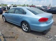 ✅ 2013 Volkswagen Passat SE • VIN: 1VWBP7A33DC057302 • Лот: 42603554. Опубликован ранее на IAAI с пробегом 197 082 миль. Бесплатный доступ к архиву аукционных продаж из США и подробный отчёт об истории автомобиля на DreamBid. Изображение 3.