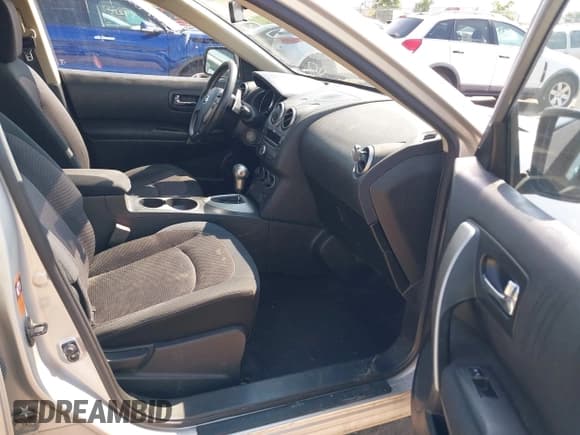 ✅ 2008 Nissan Rogue SL • VIN: JN8AS58T78W304224 • Lot: 42719684. Listed on IAAI with 261,724 mi. Free auction sales archive from the USA and detailed vehicle history report at DreamBid. Image 5.