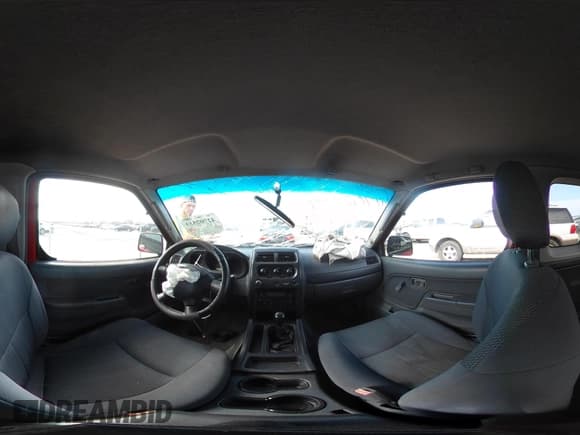 ✅ 2002 Nissan Frontier XE • VIN: 1N6DD26S42C330099 • Lot: 42702539. Listed on IAAI with 319,749 mi. Free auction sales archive from the USA and detailed vehicle history report at DreamBid. Image 18.