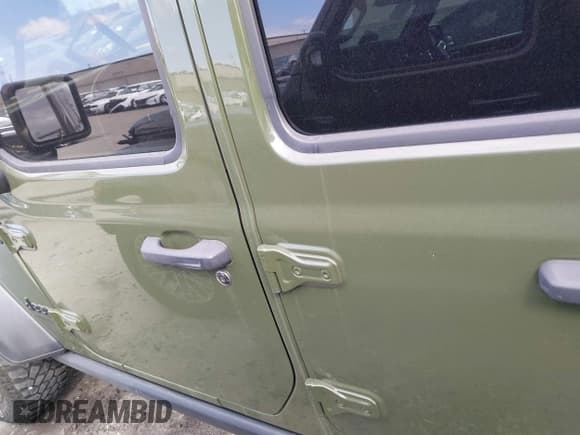 ✅ 2020 Jeep Wrangler Unlimited Sport S • VIN: 1C4HJXDG6LW285952 • Lot: 41666200. Wystawiony na IAAI z przebiegiem 37 089 mil. Bezpłatny archiwum sprzedaży aukcyjnych z USA i szczegółowy raport historii pojazdu na DreamBid. Zdjęcie 14.