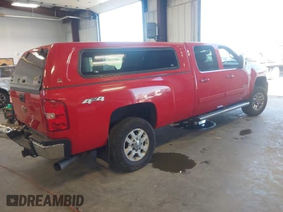 ✅ 2011 Chevrolet Silverado 2500HD LTZ • VIN: 1GC1KYC89BF206559 • Lot: 42639694. Listed on IAAI with 127,697 mi. Free auction sales archive from the USA and detailed vehicle history report at DreamBid. Image 4.