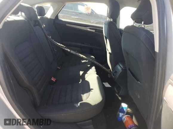 ✅ 2017 Ford Fusion SE • VIN: 3FA6P0HD0HR362733 • Lot: 84410655. Wystawiony na Copart z przebiegiem 95 458 mil. Bezpłatny archiwum sprzedaży aukcyjnych z USA i szczegółowy raport historii pojazdu na DreamBid. Zdjęcie 10.