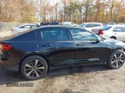 ✅ 2022 Polestar 2 • VIN: LPSED3KA9NL057894 • Lot: 43555814. Wystawiony na IAAI z przebiegiem 21 865 mil. Bezpłatny archiwum sprzedaży aukcyjnych z USA i szczegółowy raport historii pojazdu na DreamBid. Zdjęcie 14.