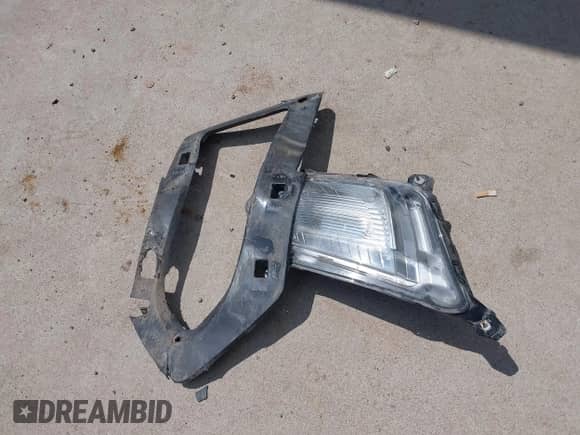 2017 Chevrolet Equinox LT с VIN 2GNFLFEK6H6128851, выставлен на аукционе IAAI как лот 42969483 с пробегом 103 478 миль миль и . История ставок и продаж доступна на DreamBid. Изображение 20.