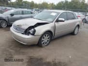 ✅ 2005 Ford Five Hundred Limited • VIN: 1FAHP28185G162678 • Lot: 43568524. Wystawiony na IAAI z przebiegiem 40 212 mil. Bezpłatny archiwum sprzedaży aukcyjnych z USA i szczegółowy raport historii pojazdu na DreamBid. Zdjęcie 2.