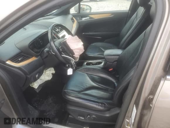 ✅ 2016 Lincoln MKC Select • VIN: 5LMCJ2C92GUJ18918 • Лот: 70646375. Опубликован ранее на Copart с пробегом 95 042 миль. Бесплатный доступ к архиву аукционных продаж из США и подробный отчёт об истории автомобиля на DreamBid. Изображение 7.