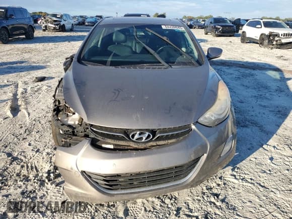 ✅ 2013 Hyundai Elantra Limited • VIN: 5NPDH4AE7DH262621 • Lot: 84439945. Listed on Copart with 174,898 mi. Free auction sales archive from the USA and detailed vehicle history report at DreamBid. Image 5.
