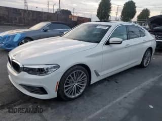 ✅ 2017 BMW 5 Series 530i • VIN: WBAJA5C31HG895518 • Лот: 91737315. Опубликован ранее на Copart с пробегом 97 100 миль. Бесплатный доступ к архиву аукционных продаж из США и подробный отчёт об истории автомобиля на DreamBid. Изображение 1.