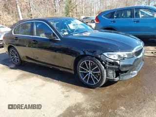 ✅ 2019 BMW 3 Series 330i xDrive • VIN: WBA5R7C56KFH31026 • Лот: 43666269. Опубликован ранее на IAAI с пробегом 101 992 миль. Бесплатный доступ к архиву аукционных продаж из США и подробный отчёт об истории автомобиля на DreamBid. Изображение 1.