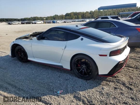 ✅ 2024 Nissan Z Nismo • VIN: JN1BZ4CH1RM360314 • Lot: 81260605. Wystawiony na Copart z przebiegiem 3 478 mil. Bezpłatny archiwum sprzedaży aukcyjnych z USA i szczegółowy raport historii pojazdu na DreamBid. Zdjęcie 2.