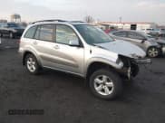 ✅ 2001 Toyota RAV4 • VIN: JTEHH20V510075583 • Lot: 43802102. Wystawiony na IAAI z przebiegiem Nie podano. Bezpłatny archiwum sprzedaży aukcyjnych z USA i szczegółowy raport historii pojazdu na DreamBid. Zdjęcie 1.