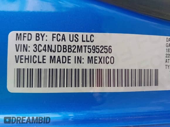 2021 Jeep Compass Latitude with VIN 3C4NJDBB2MT595256, listed as a IAAI auction lot 43058271 with 102,541 mi miles and . Bid and sale history available at DreamBid. Image 9.