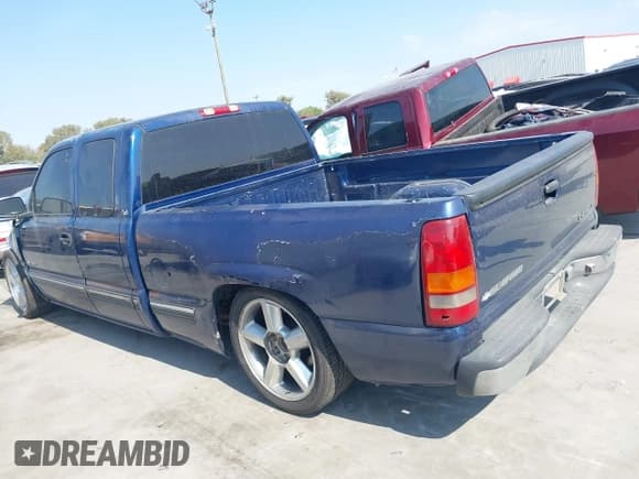 ✅ 2000 Chevrolet Silverado 1500 LS • VIN: 2GCEC19T3Y1349394 • Lot: 43514803. Wystawiony na IAAI z przebiegiem 320 723 mil. Bezpłatny archiwum sprzedaży aukcyjnych z USA i szczegółowy raport historii pojazdu na DreamBid. Zdjęcie 14.