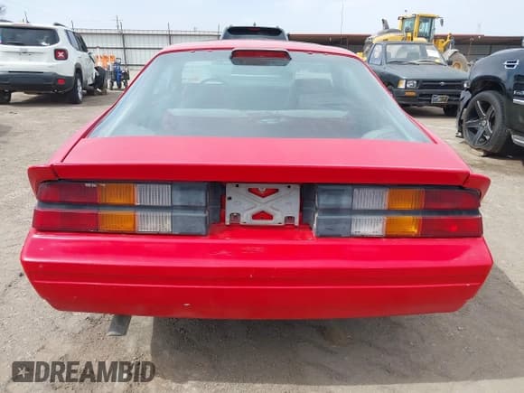 ✅ 1986 Chevrolet Camaro • VIN: 1G1FP87S4GL127220 • Lot: 41791198. Listed on IAAI with 46,404 mi. Free auction sales archive from the USA and detailed vehicle history report at DreamBid. Image 16.