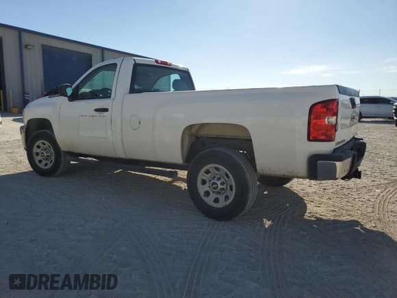 ✅ 2013 Chevrolet Silverado 2500HD Work Truck • VIN: 1GC0CVCG6DF245336 • Лот: 70867634. Опубликован ранее на Copart с пробегом 76 390 миль. Бесплатный доступ к архиву аукционных продаж из США и подробный отчёт об истории автомобиля на DreamBid. Изображение 2.