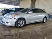 ✅ 2013 Hyundai Sonata GLS • VIN: 5NPEB4AC6DH782927 • Лот: 91462625. Опубликован ранее на Copart с пробегом 93 642 миль. Бесплатный доступ к архиву аукционных продаж из США и подробный отчёт об истории автомобиля на DreamBid. Изображение 1.