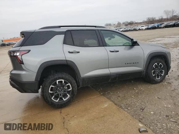 2025 Chevrolet Equinox AWD ACTIV with VIN 3GNAXSEG3SL233305, listed as a Copart auction lot 49398505 with 2,685 mi miles and Salvage title. Bid and sale history available at DreamBid. Image 3.