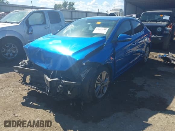 ✅ 2017 Hyundai Elantra SE • VIN: 5NPD84LF8HH032890 • Lot: 43373219. Listed on IAAI with 160,561 mi. Free auction sales archive from the USA and detailed vehicle history report at DreamBid. Image 17.