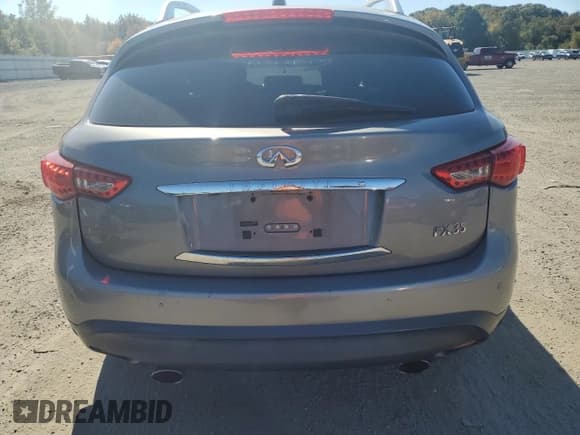 ✅ 2011 Infiniti FX • VIN: JN8AS1MW6BM140718 • Lot: 85102865. Listed on Copart with 150,179 mi. Free auction sales archive from the USA and detailed vehicle history report at DreamBid. Image 6.