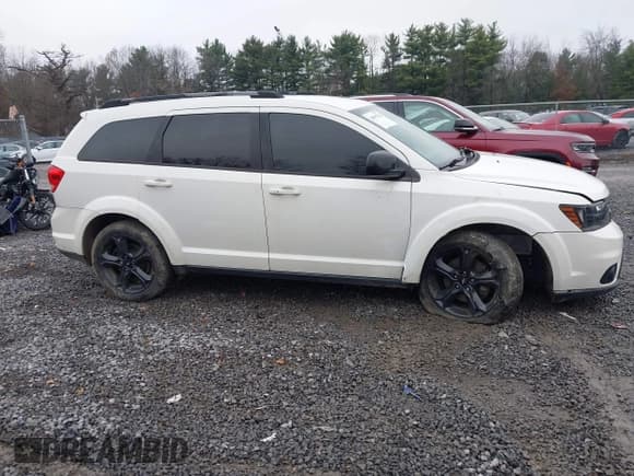 ✅ 2019 Dodge Journey SE • VIN: 3C4PDCBB2KT863519 • Lot: 43807326. Wystawiony na IAAI z przebiegiem 61 192 mil. Bezpłatny archiwum sprzedaży aukcyjnych z USA i szczegółowy raport historii pojazdu na DreamBid. Zdjęcie 13.